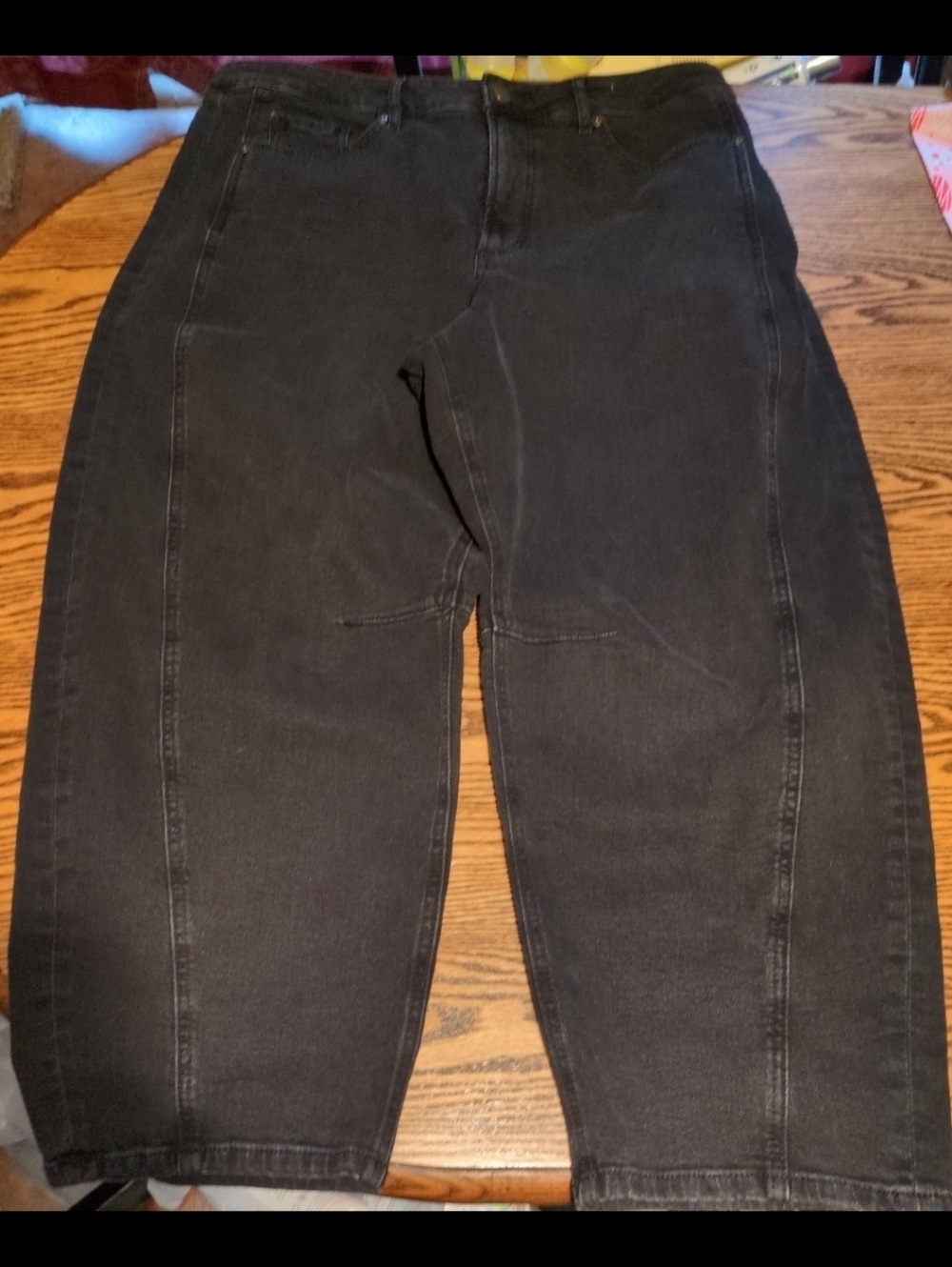 Rivete barrel jeans